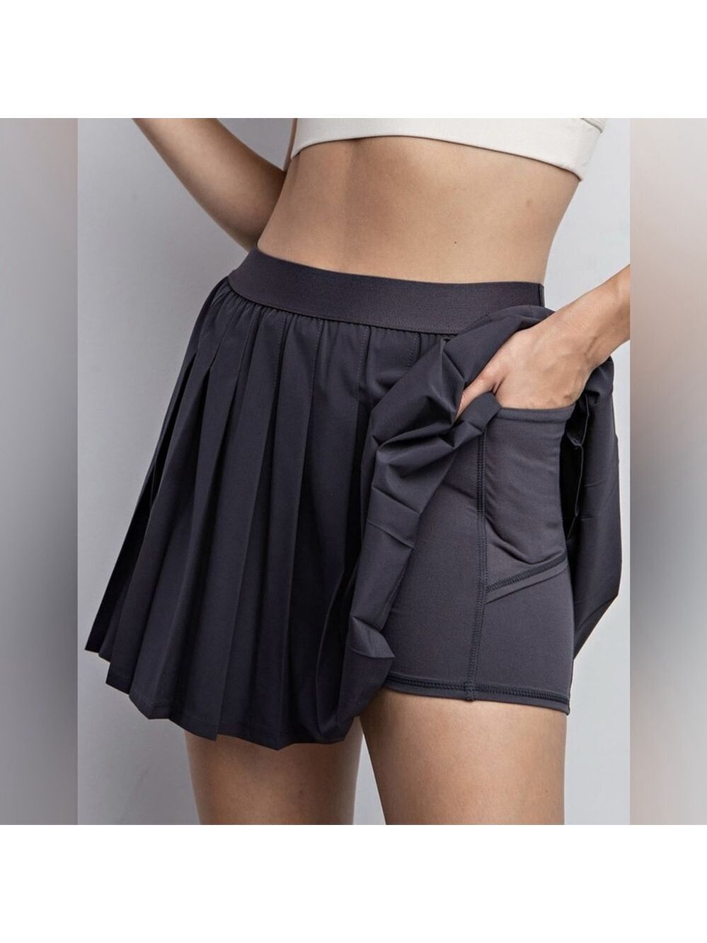 * NEW Kyodan Black Tennis Skirt with Built-in Shorts Size M